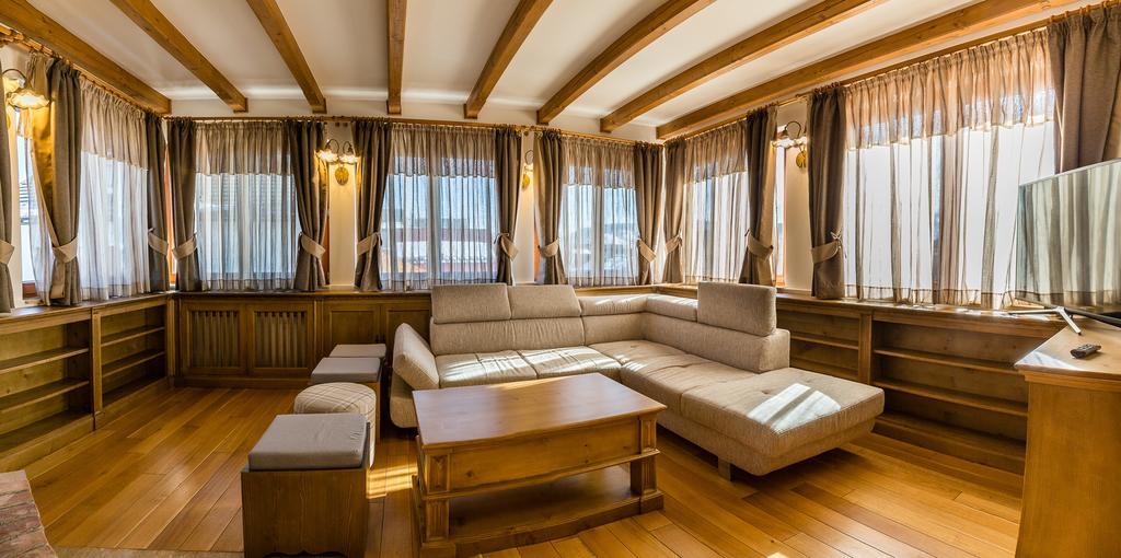 Dacii Liberi Resort And Spa Petrova Dış mekan fotoğraf